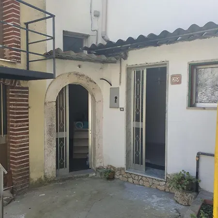 Ex Feudo Marotta アパート *